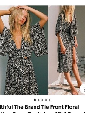 Faithful the Brand as new navy black floral kimono sleeve button front dress M